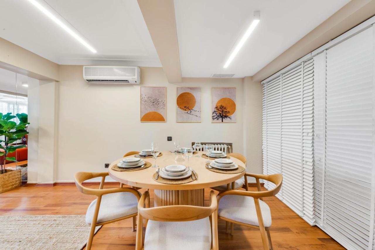 Apartmán Modern Flat In The Heart Of Istanbulská provincie Exteriér fotografie